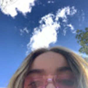 Meet your Posher, Tabitha